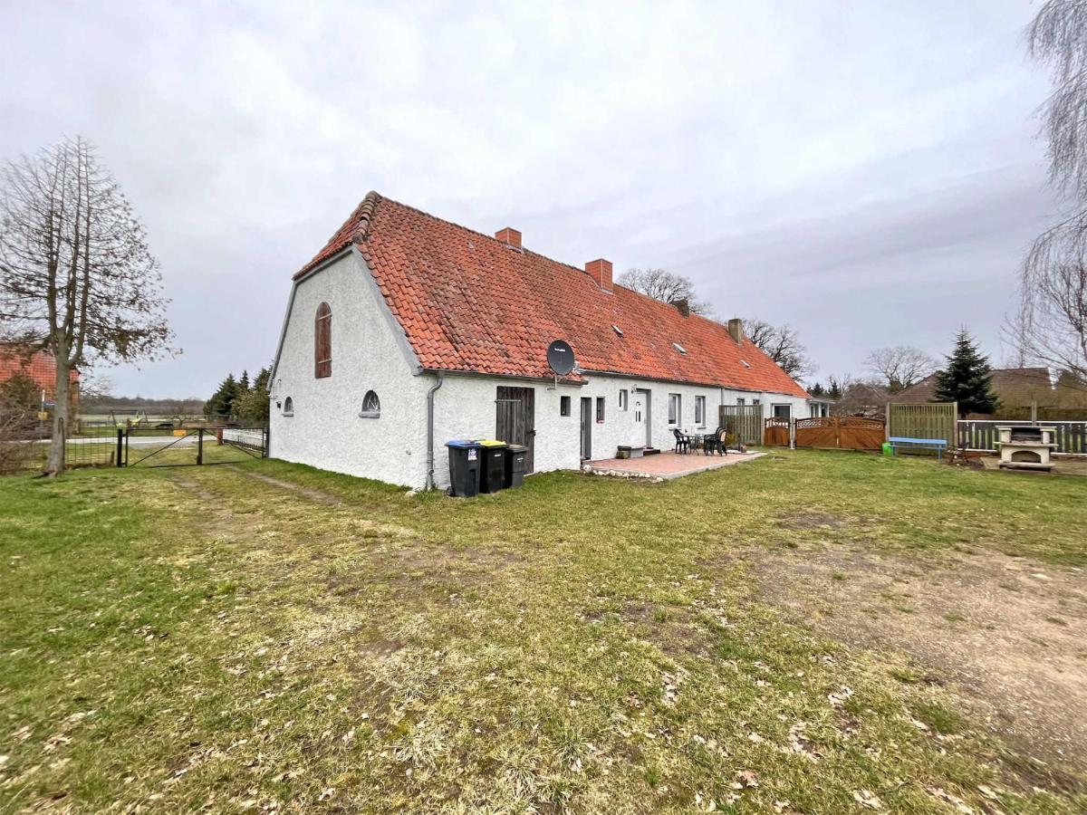 Ferienwohnungen Wredenhagen See 10860 エクステリア 写真